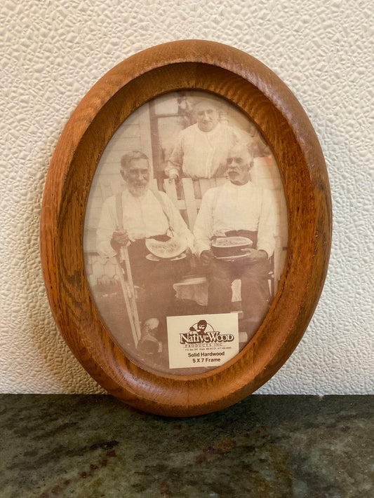 Oval 5” x 7” Wood Frame