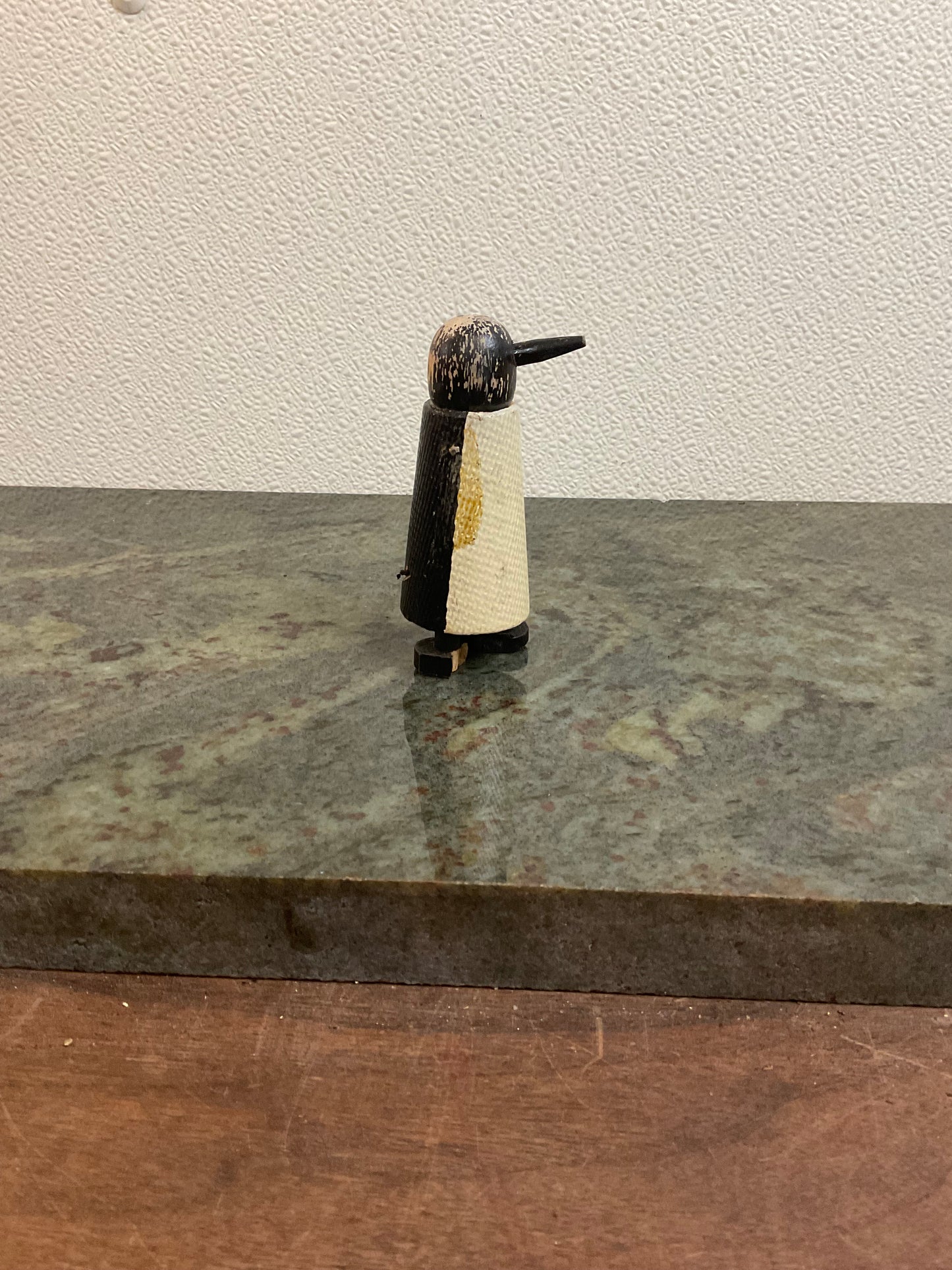 1930-1940’s Wilson Wilkie Ramp Walker Penguin