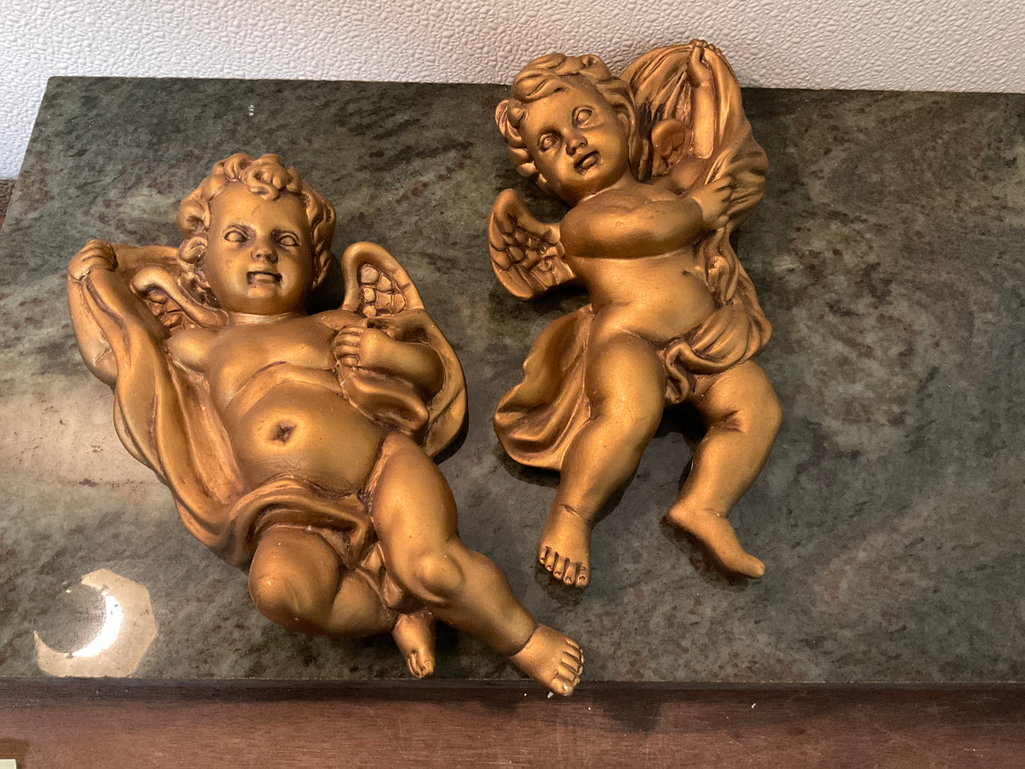 Vintage Set of 2 HOMCO Gold Wall Cherubs