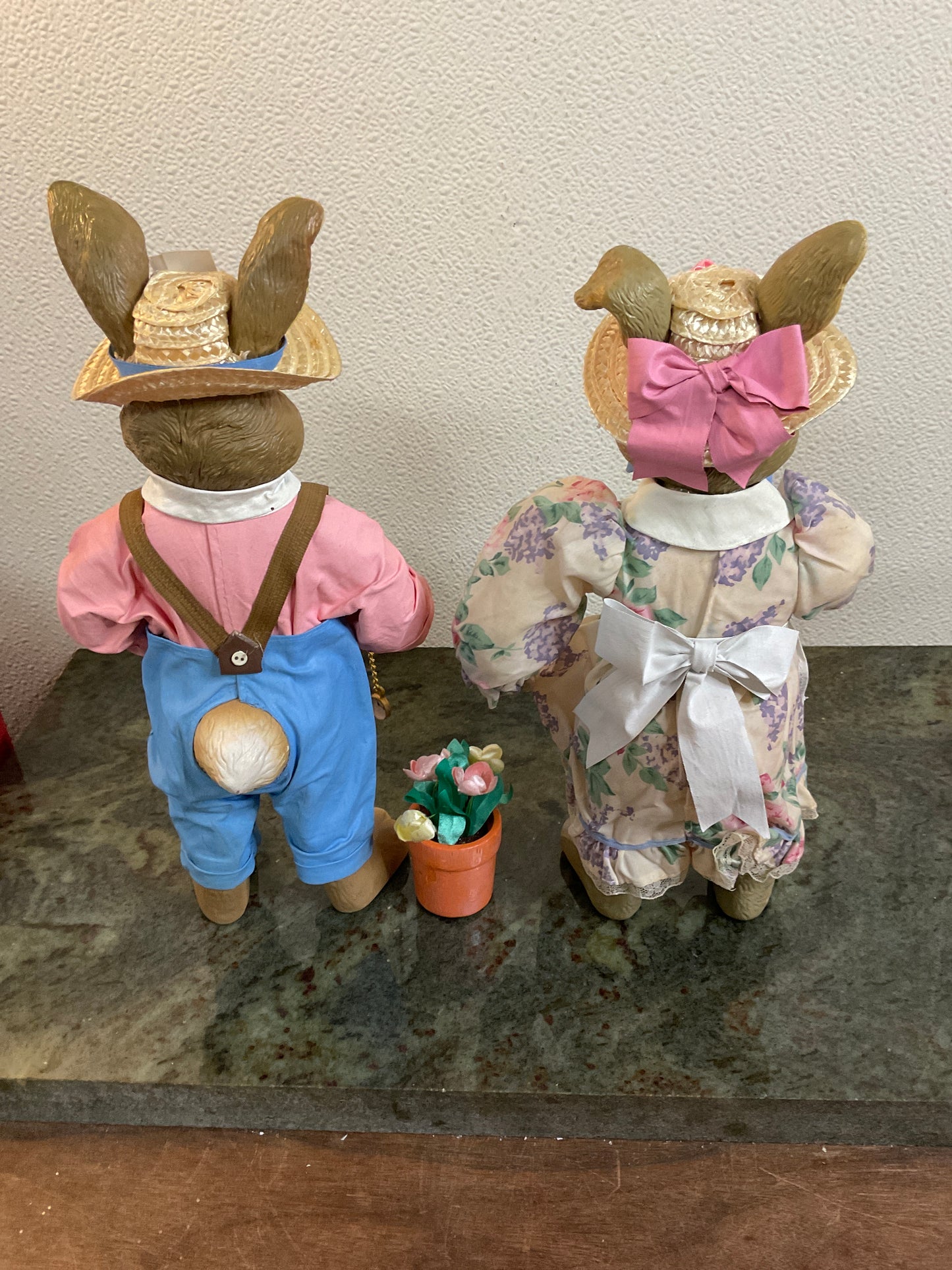 Vintage Gardening Rabbit Set