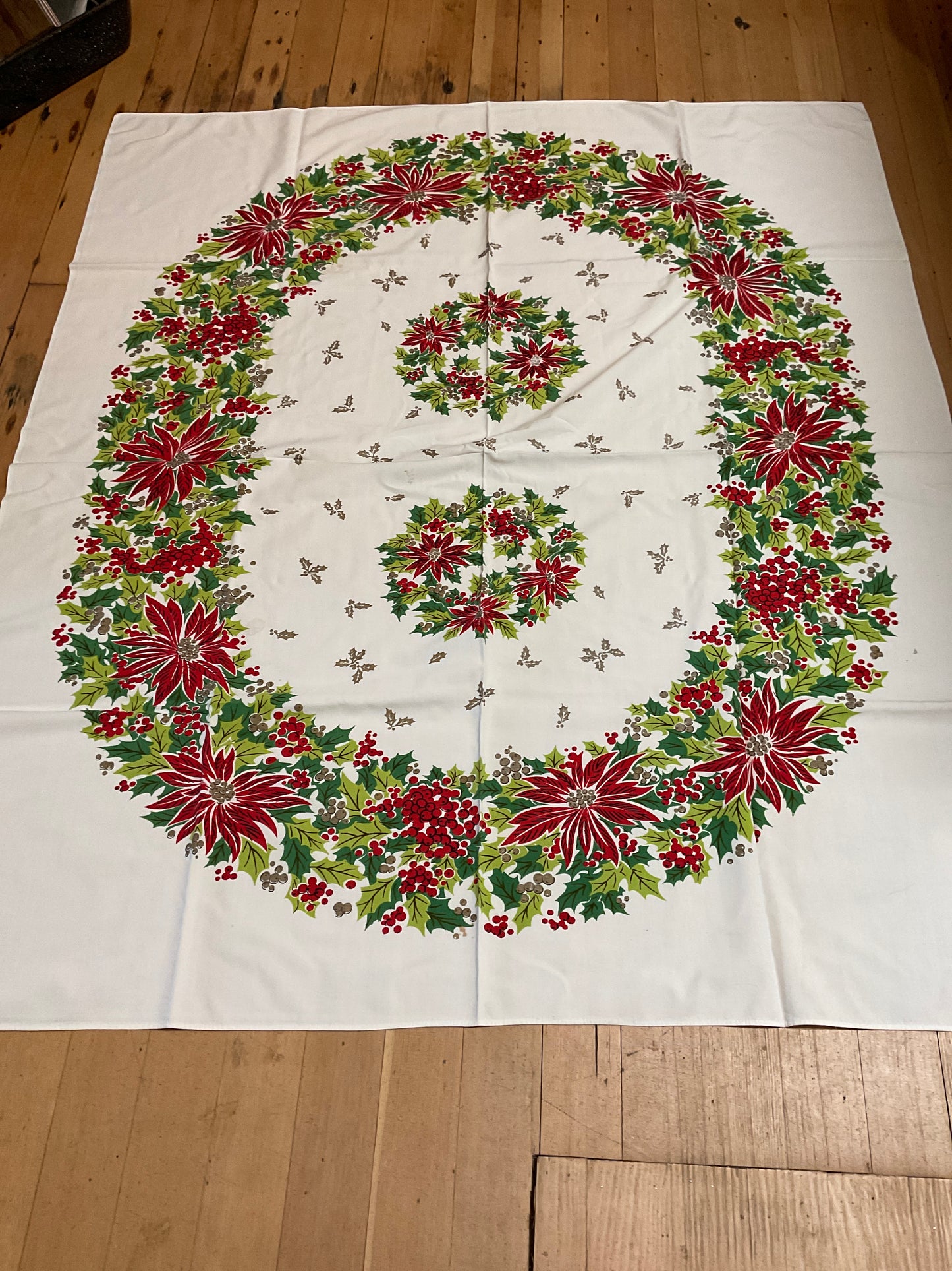 Poinsettia Tablecloth