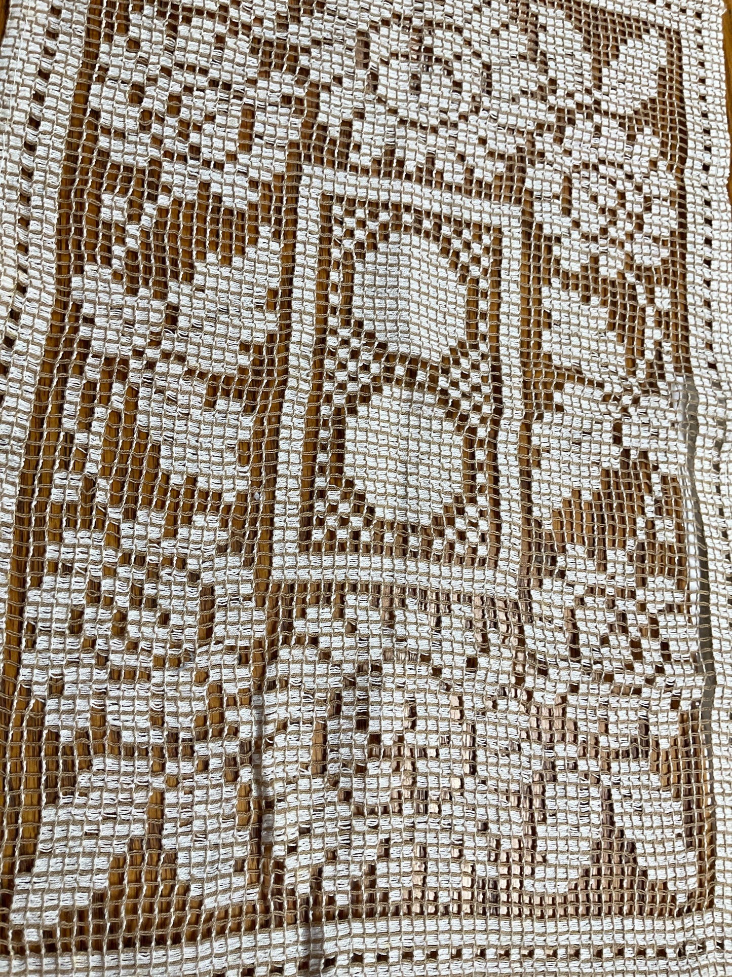Filet Crochet Placemat 16” x 11”
