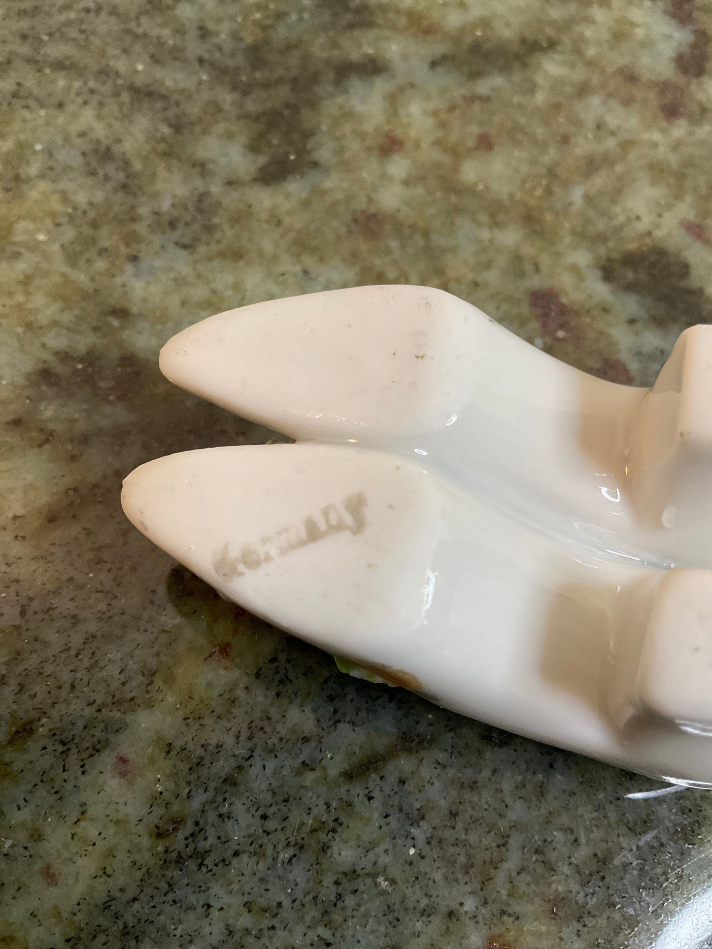 Pr Shoes Figurine