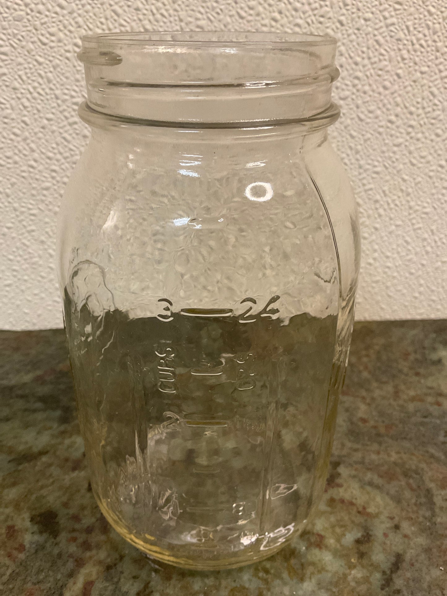 Ball Mason Jar in clear glass