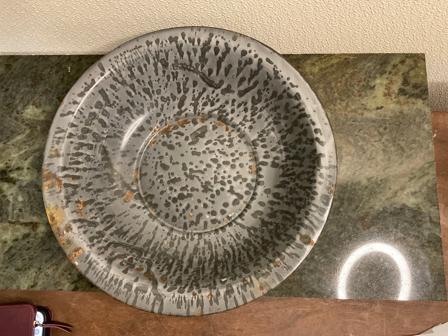Vintage Gray Granite Enamelware Basin Pan