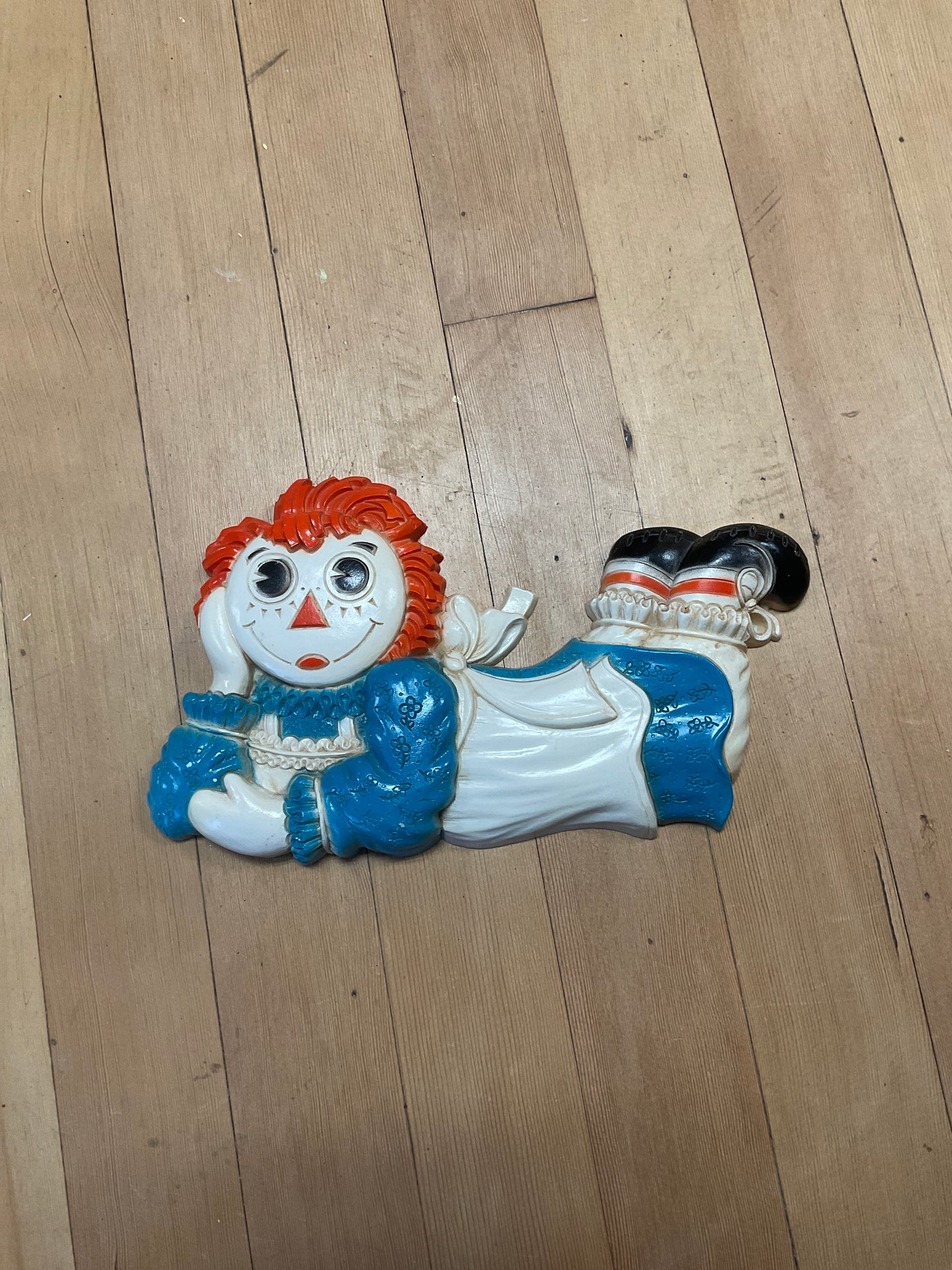 Raggedy Ann Decor