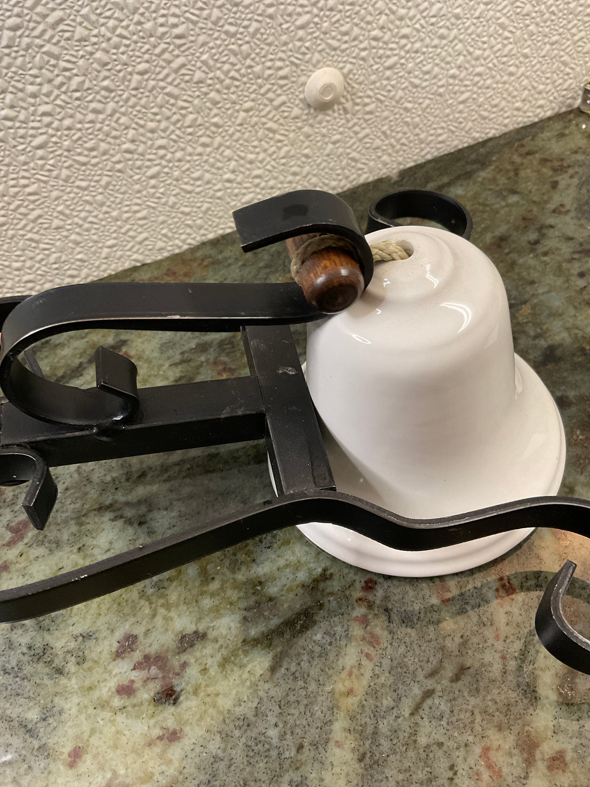 Vintage Wall Mount Ceramic Dinner Bell/Metal Bracket