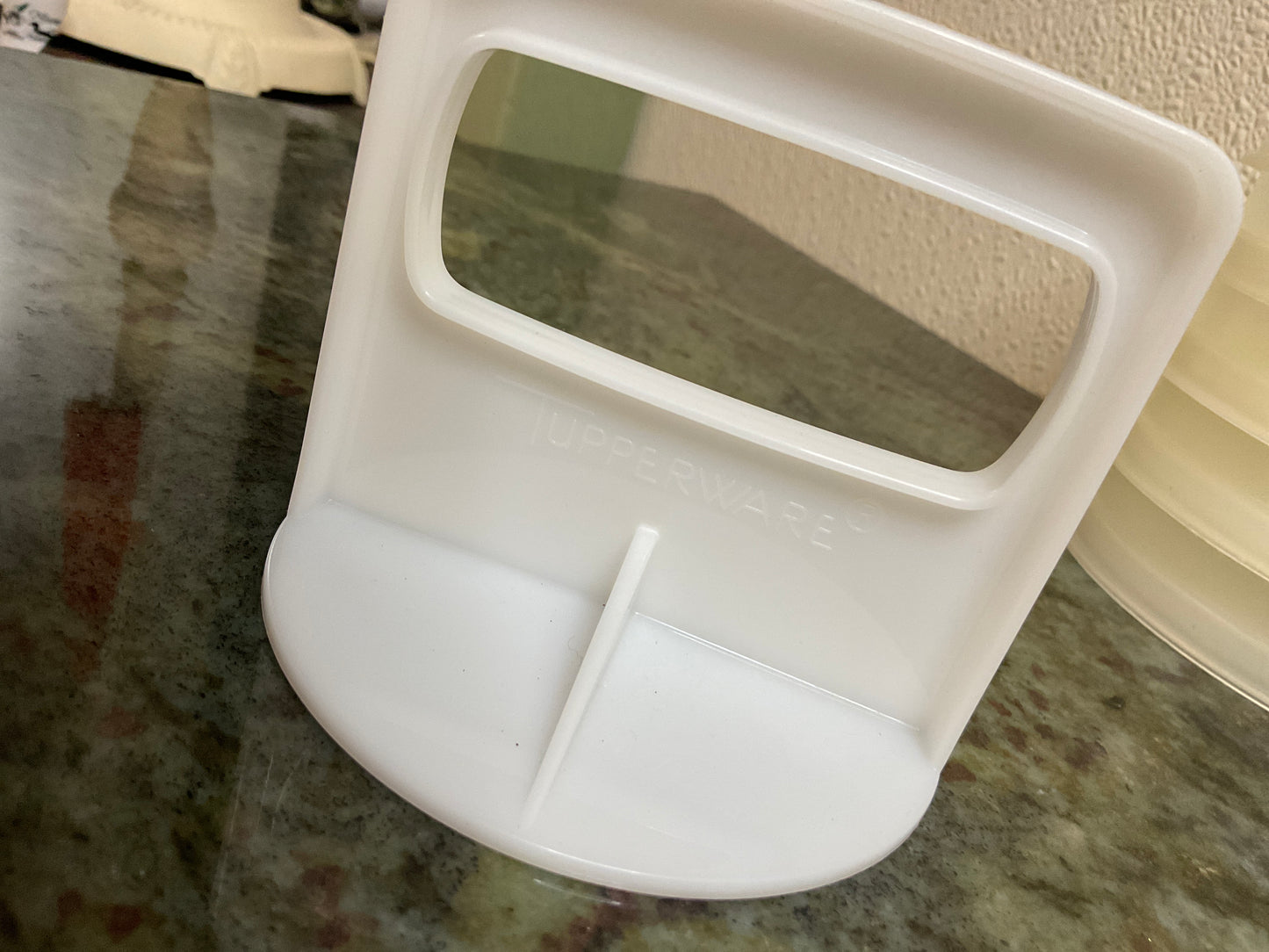 Tupperware Hamb Press