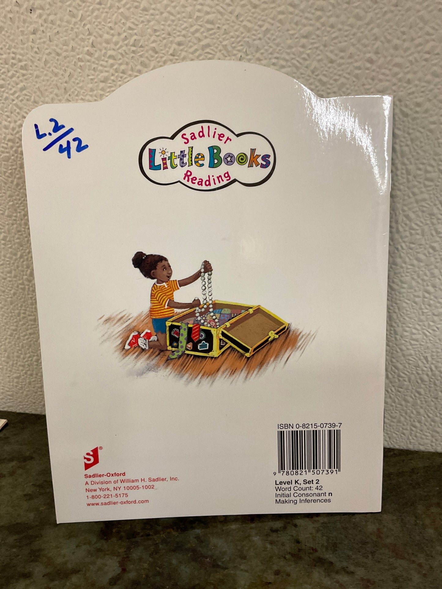 Book Nora Plays All Day