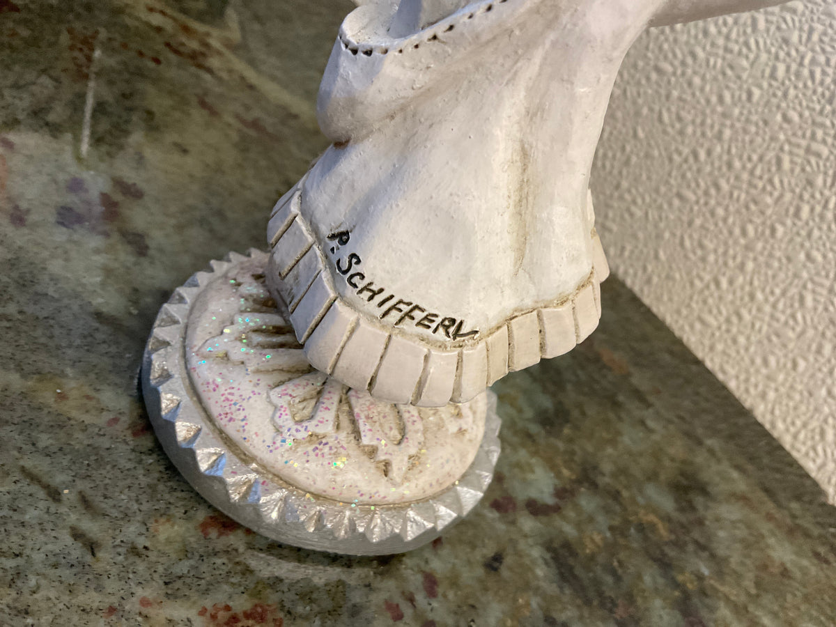 Pam Schifferl Santa/Snowflakes Figure