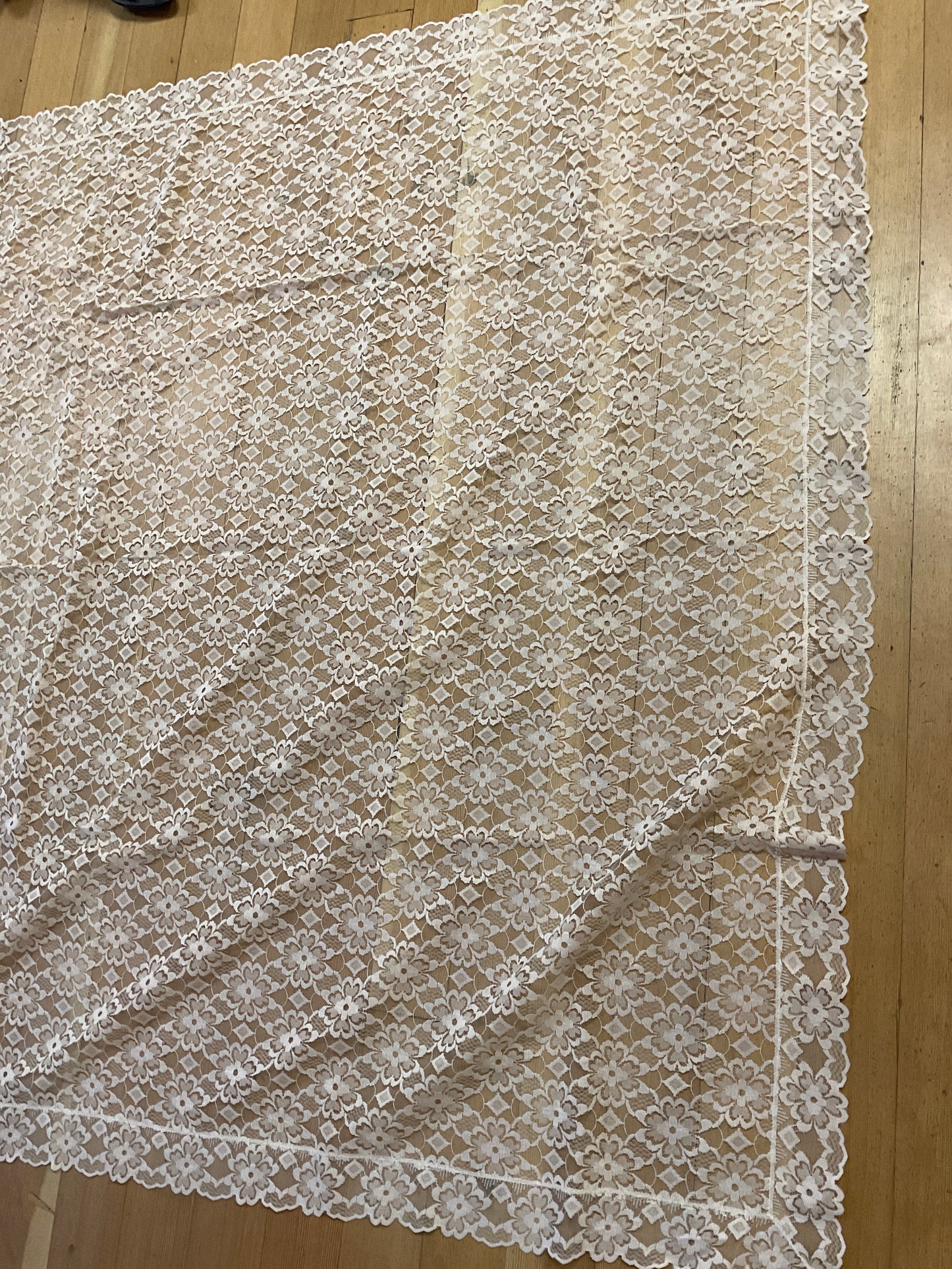 Ivory Rectangle Lace Tablecloth