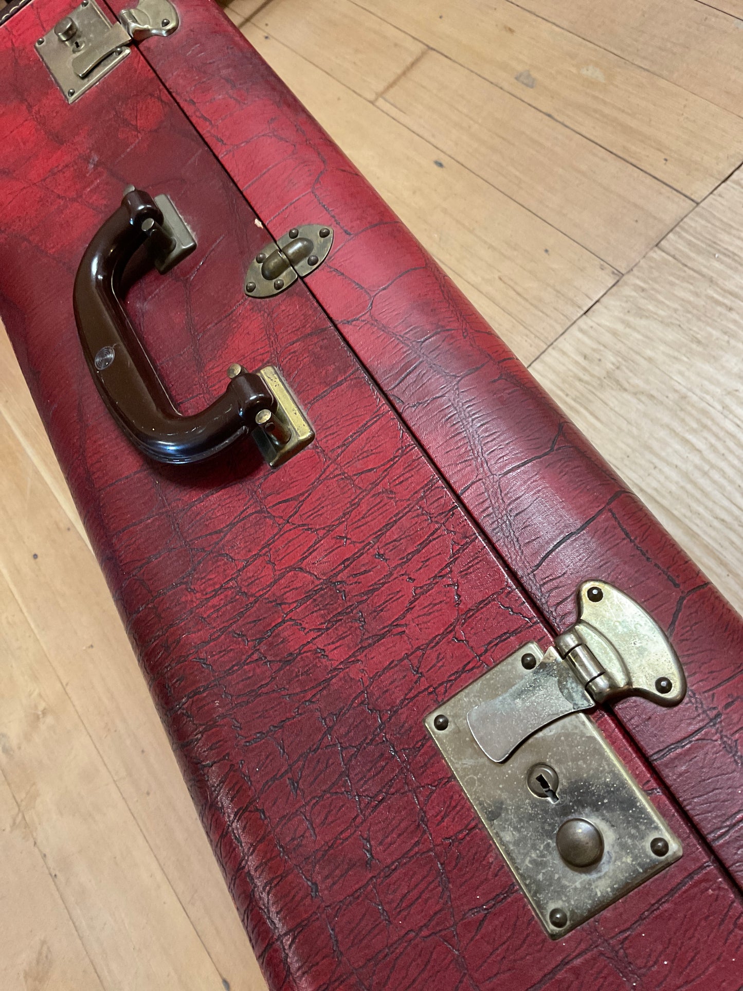 Vintage 1950’s Suitcase with keys