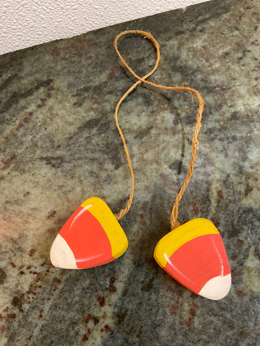 Wood Candy Corn on 17” Long Jute