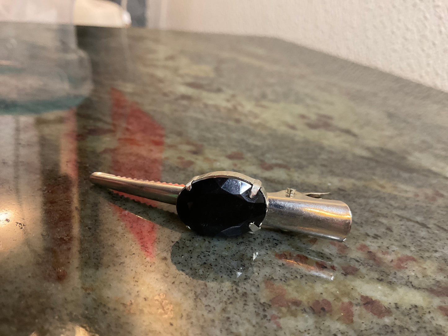 Black Gemstone On Metal Hairclip
