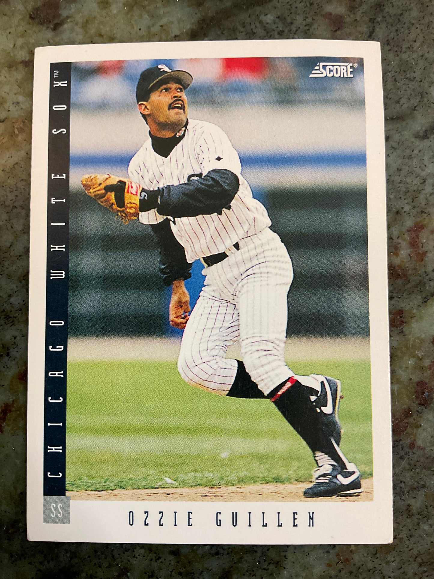 Ozzie Guillen-1993 Score Baseball Card