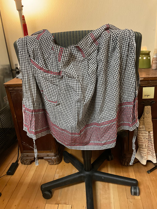 Black Checkered With Red Hand Stitching Waist Apron