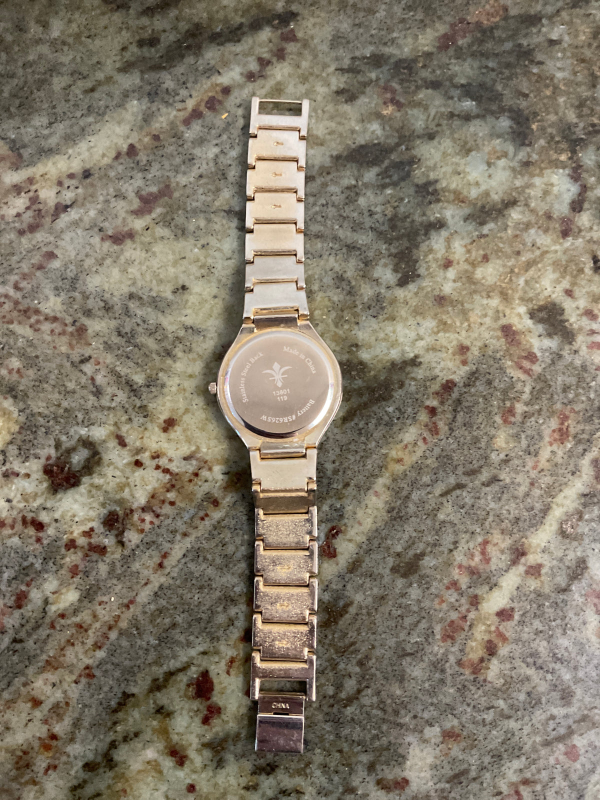 Silver Tone Quartz Watch With Clear Gems