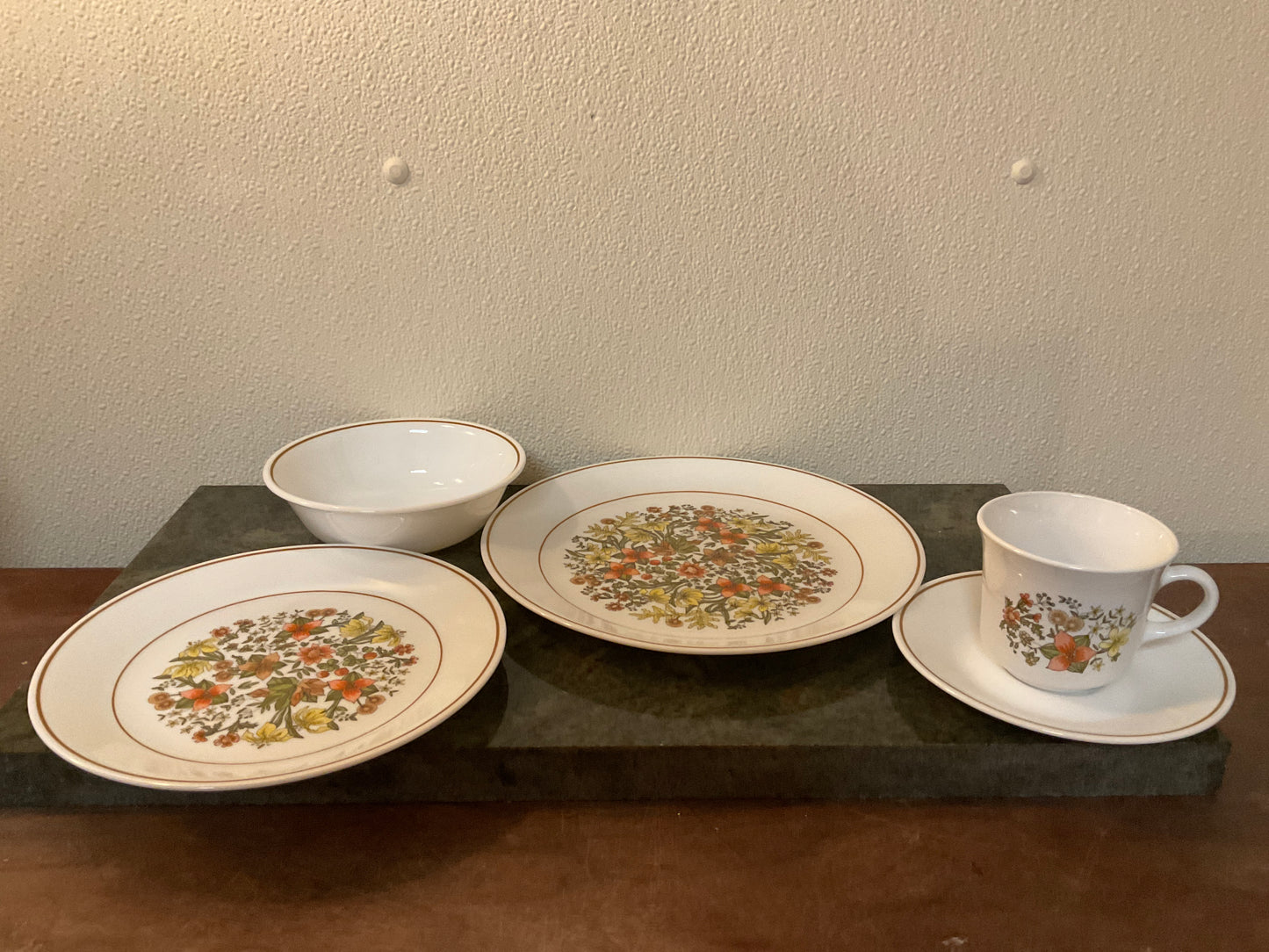 Corelle by Corning ‘Indian Summer’ 5 piece place setting