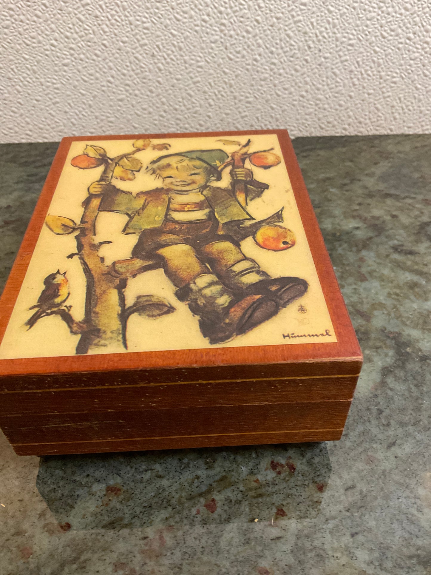 Hummel Music Box Apple Tree Boy