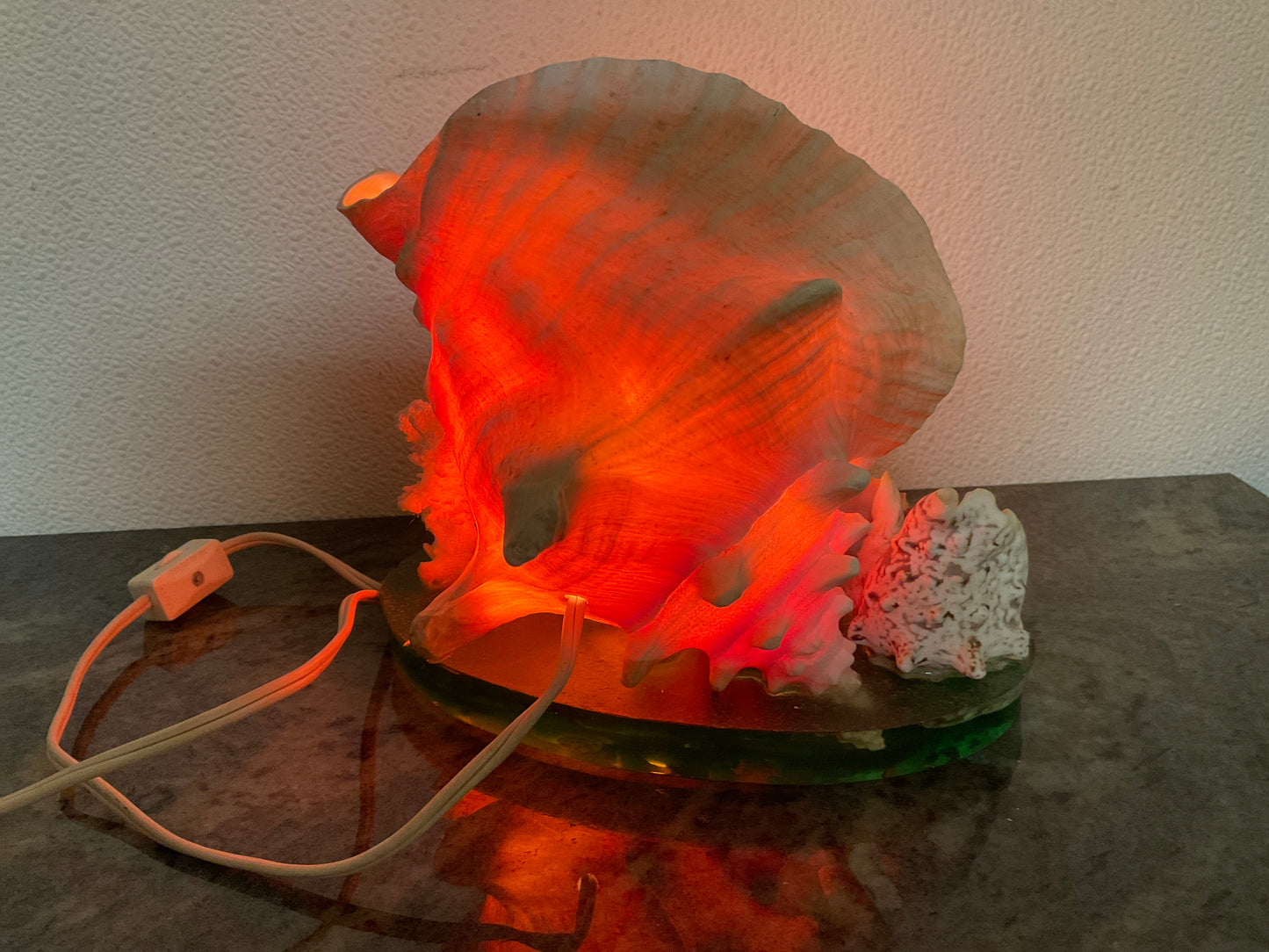Vintage Pink Queen Conch Shell Lamp