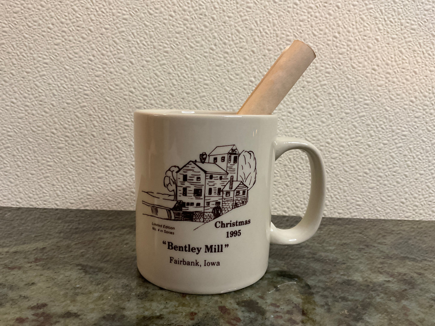 Bentley Mill Fairbanks IA Christmas 1995 Mug
