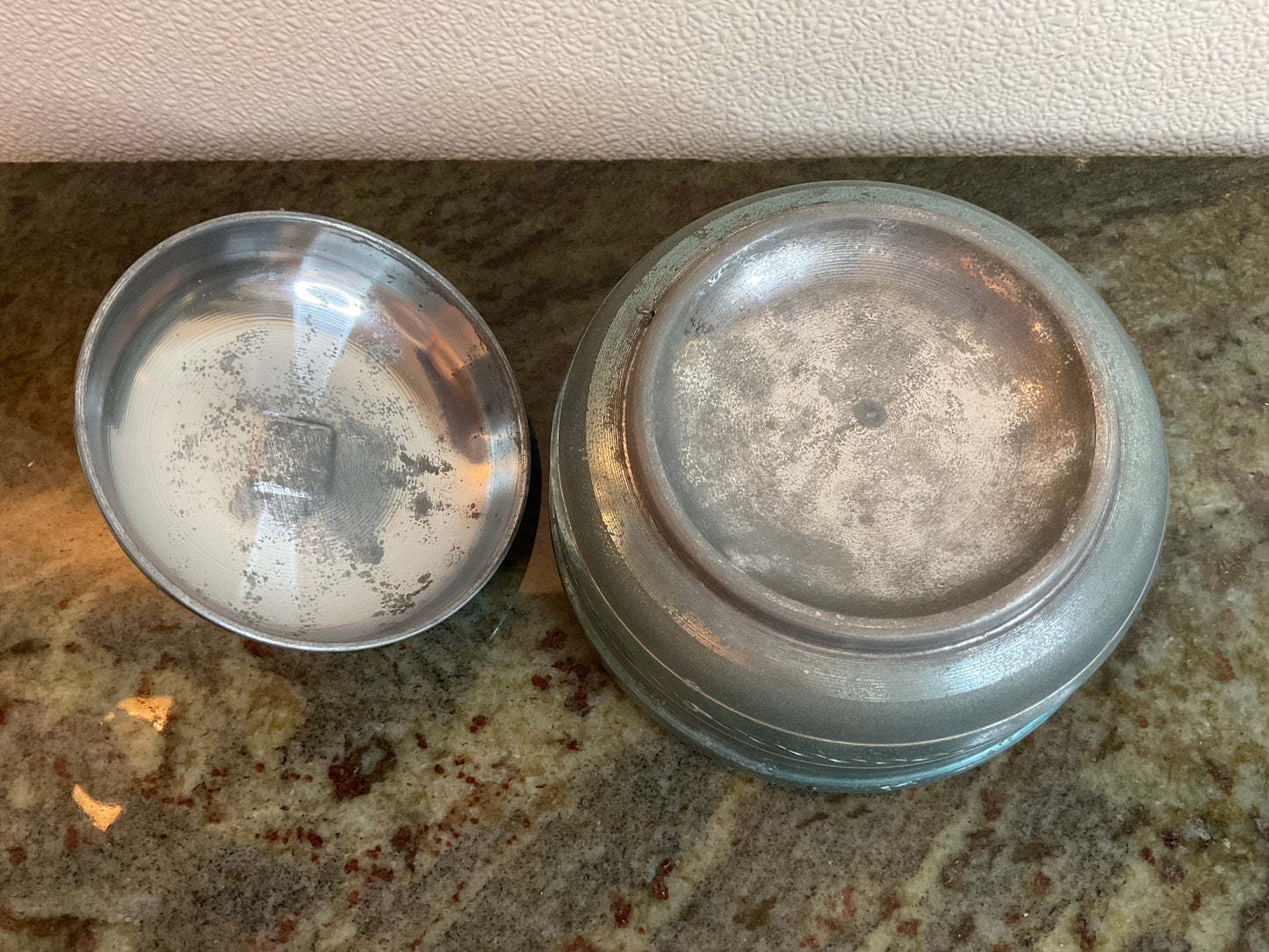 Vintage Powder Puff Holder Music Box