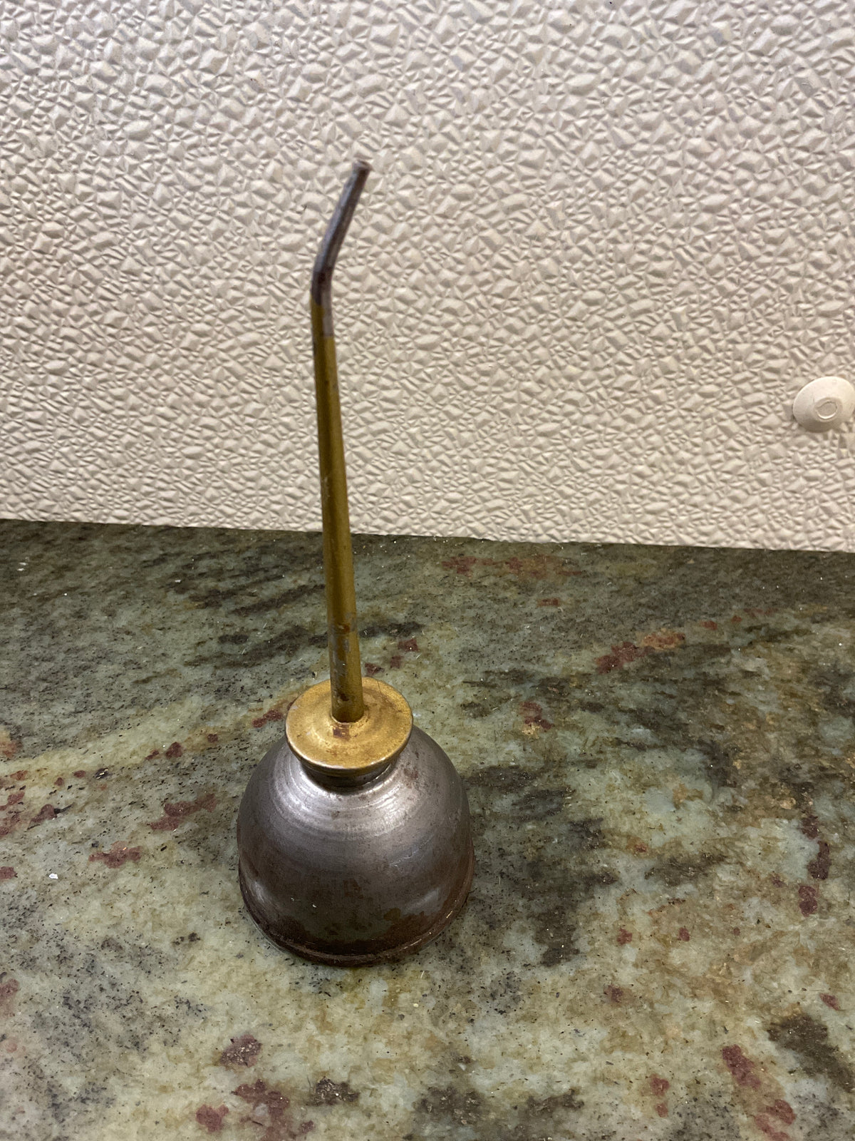 Vintage Thump Pump Oil Can