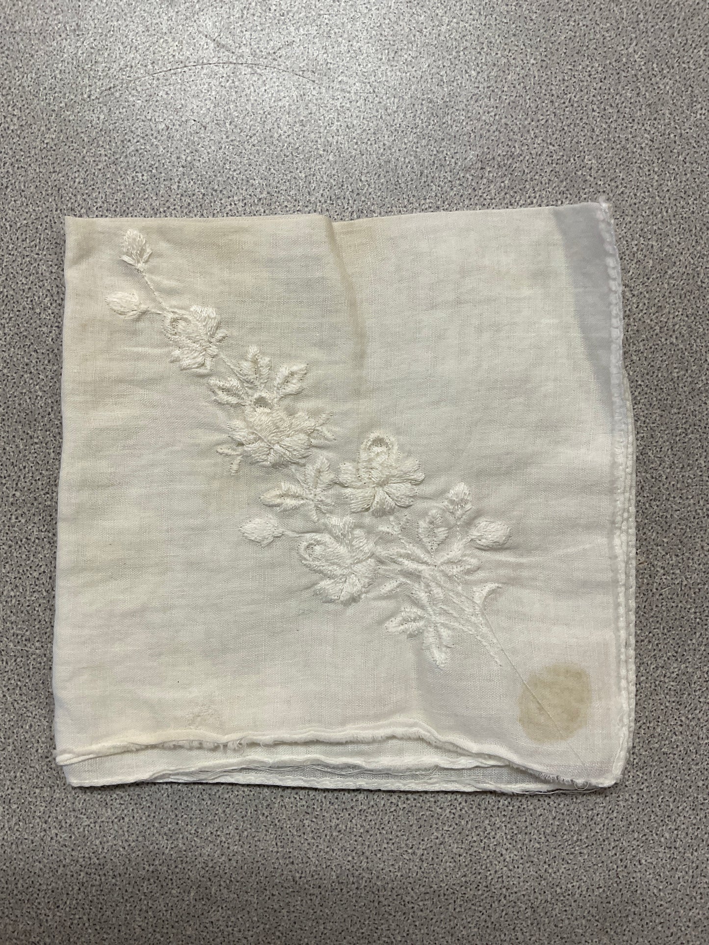 Vtg Embroidered Handkerchief