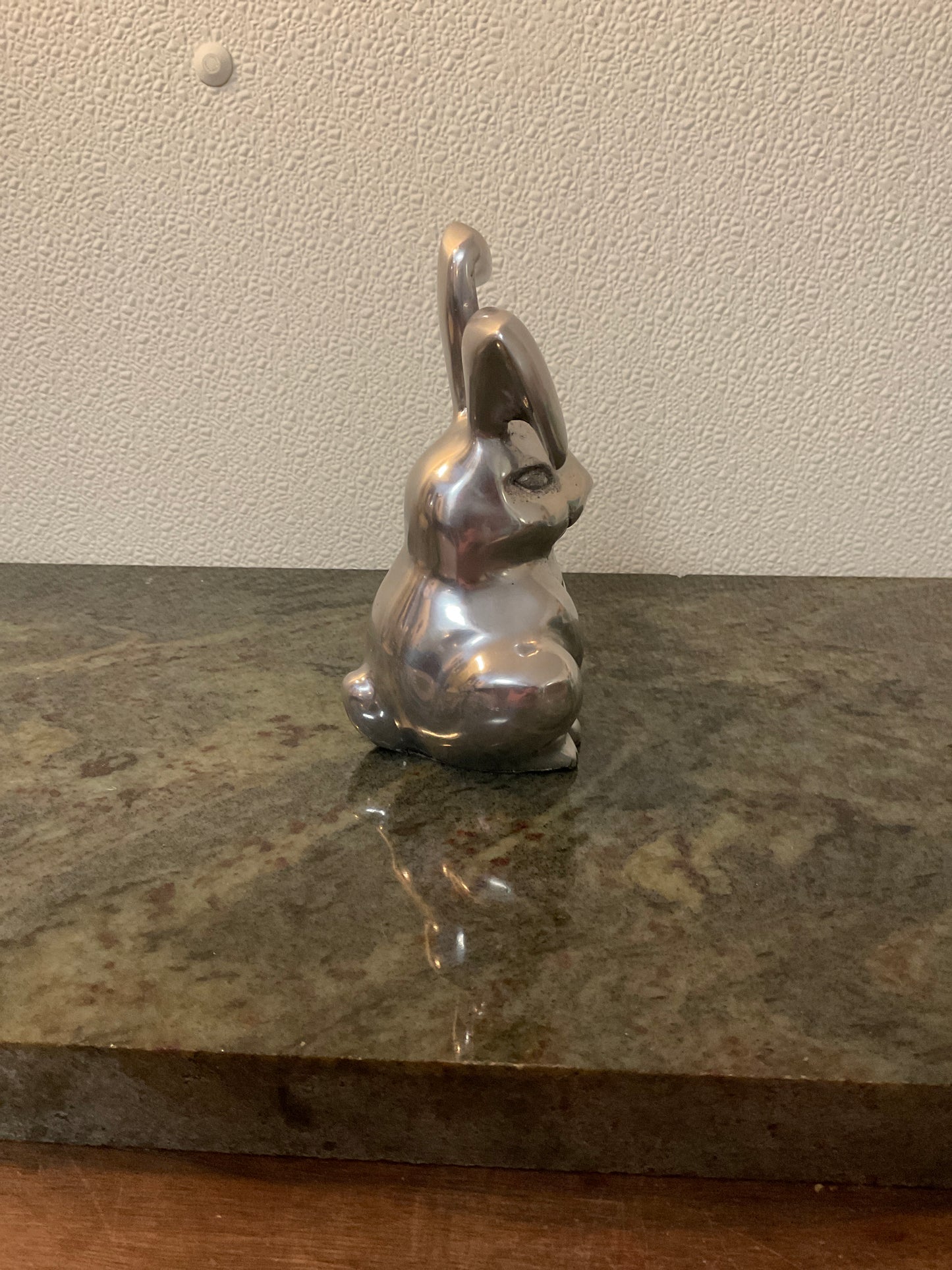 1990’s Kitsch Pottery Barn Sitting Bunny