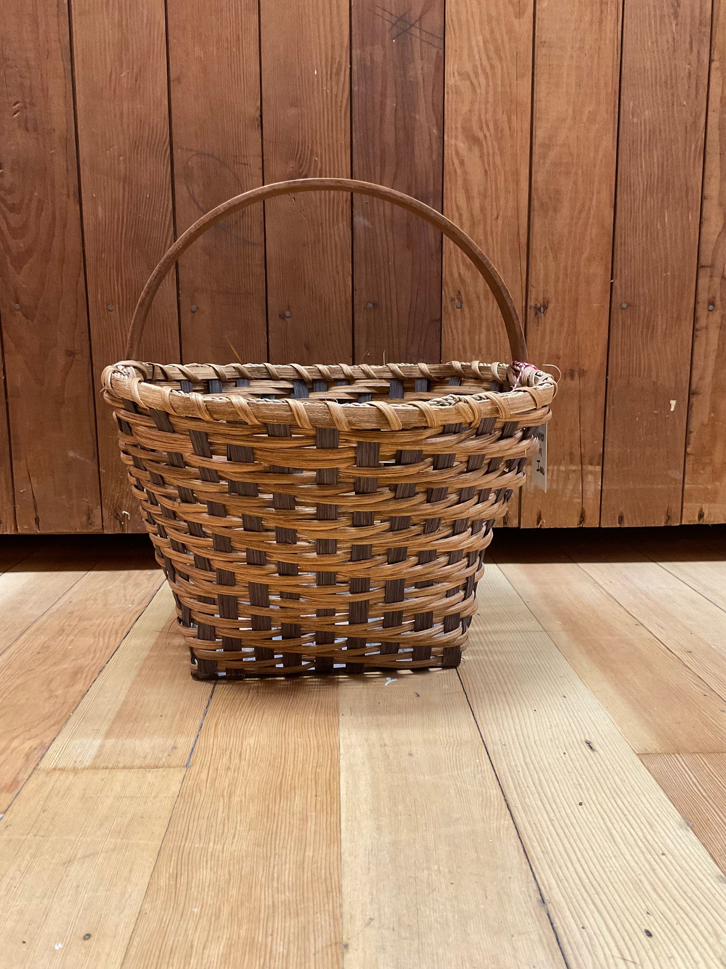 Williamsburg Basket- Hand Woven in Iowa