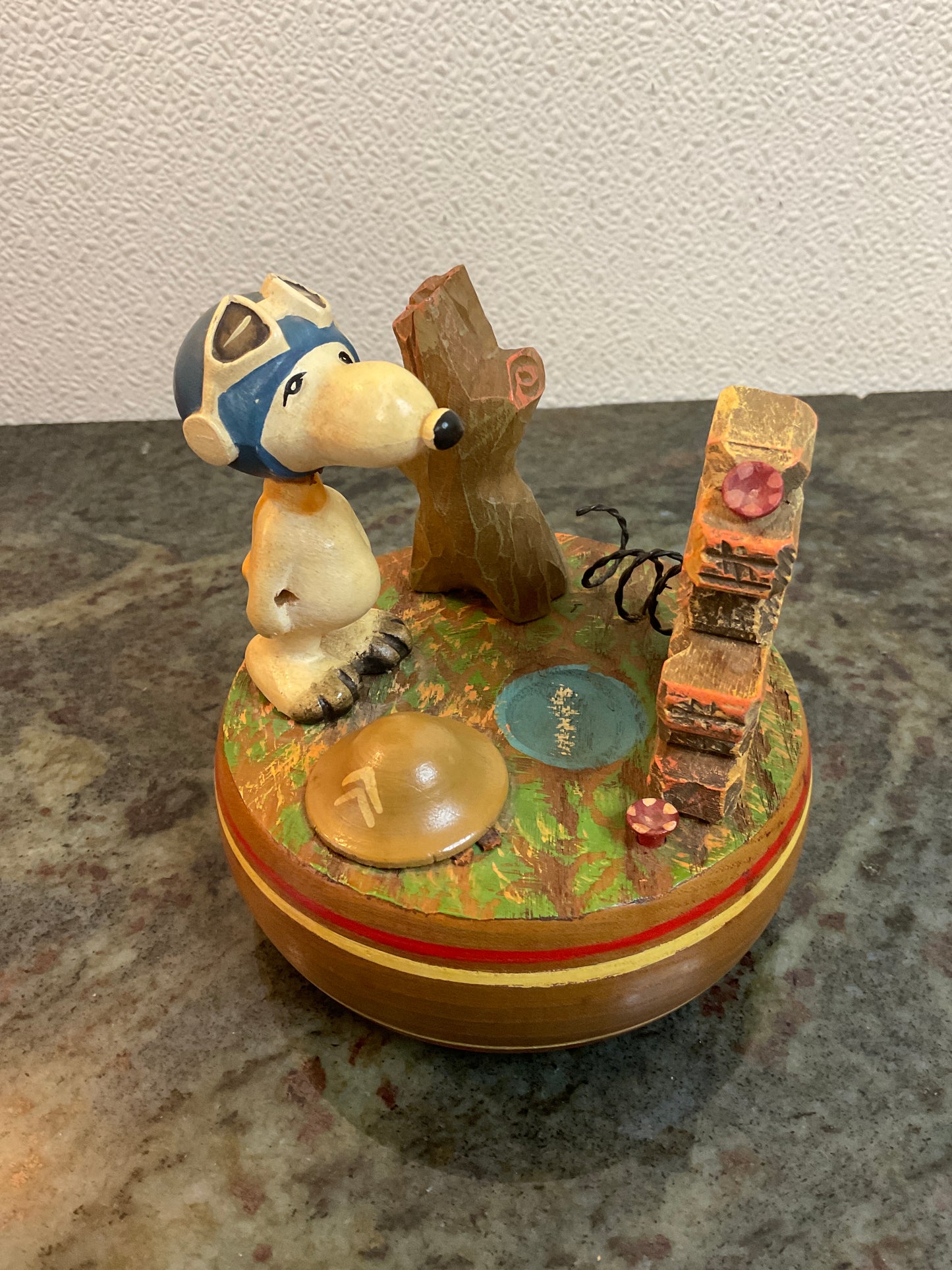ANRI Flying Ace Snoopy Music Box 1968