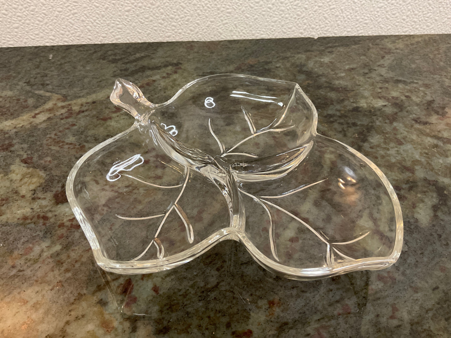 Vtg Hazel Atlas Clear Glass Ivy Leaf Nut/Candy Dish