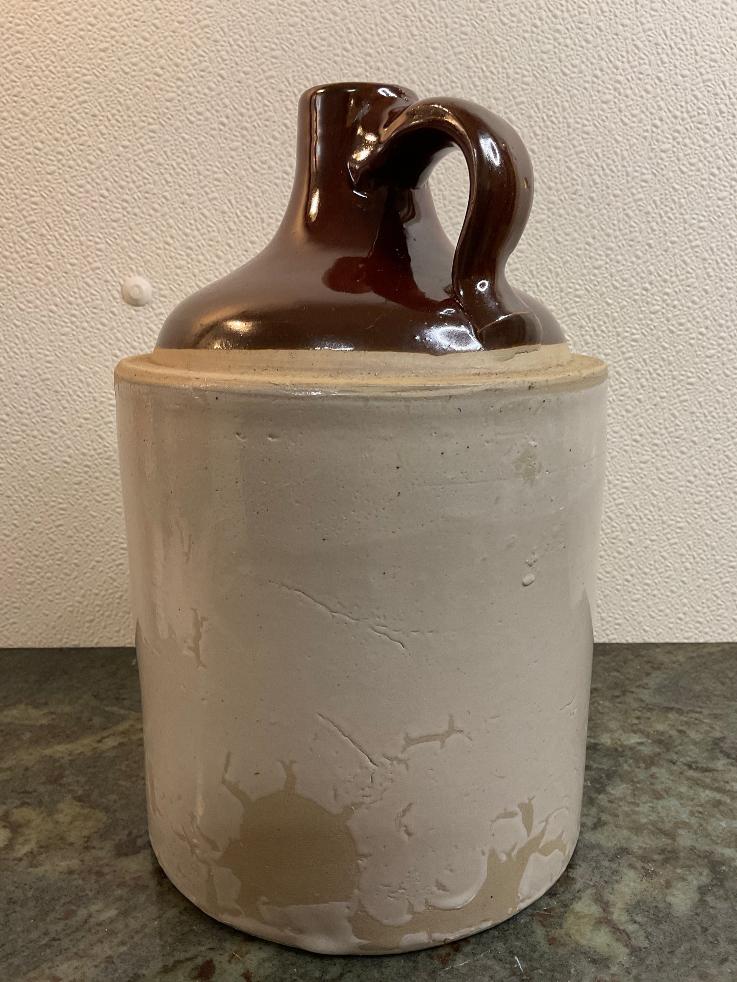 1 gallon Stoneware Jug with handle