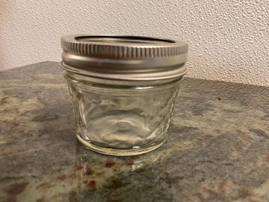 4oz Quilted Jelly Jar with lid