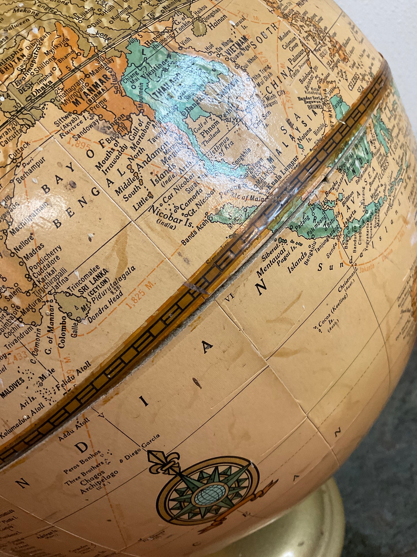 Vintage George F Cram World Globe