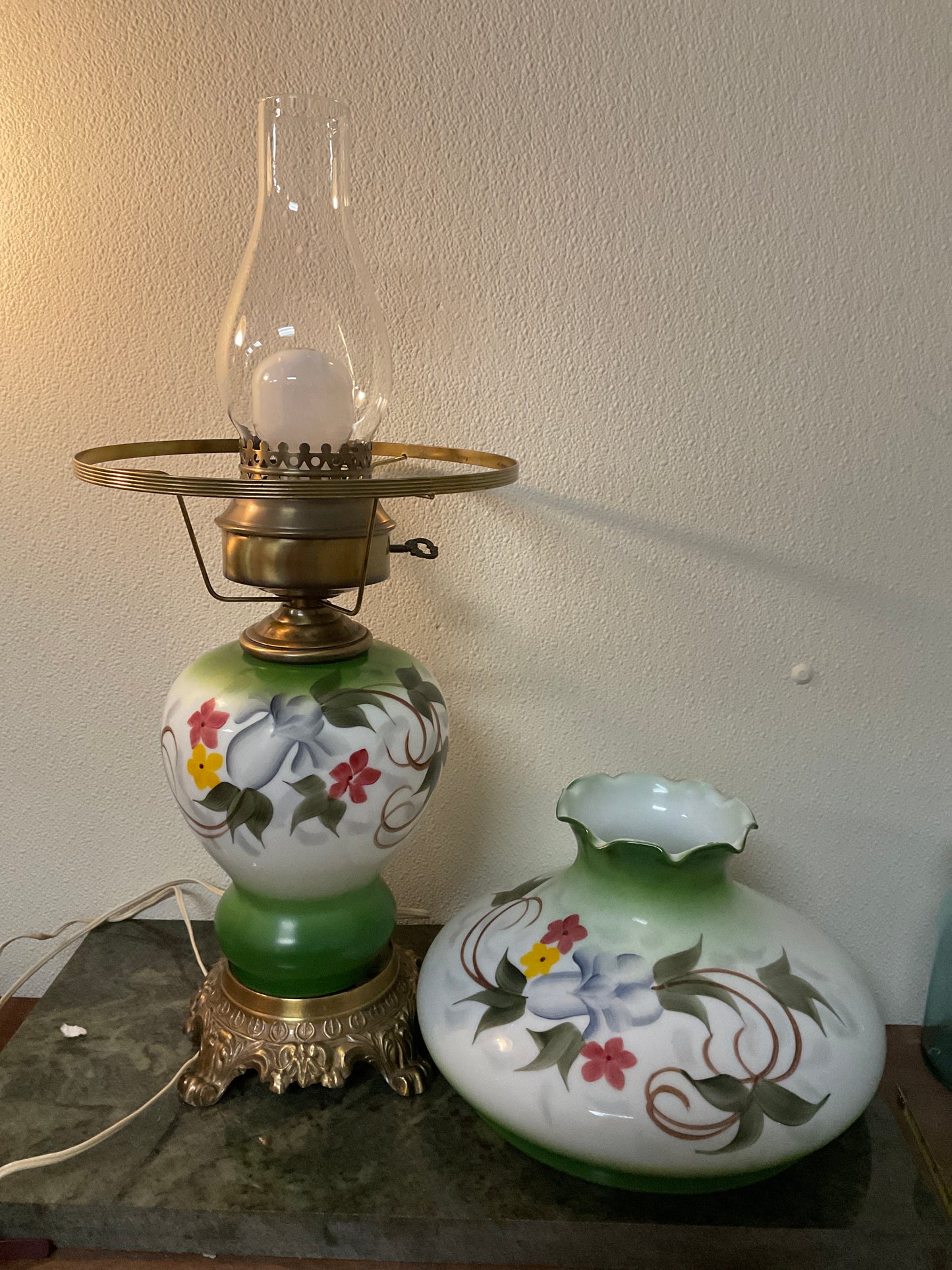 Gone With The Wind Style Hurricane Electric Lamp 1960’s