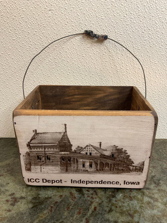 ICC Depot Independence IA Wood Box
