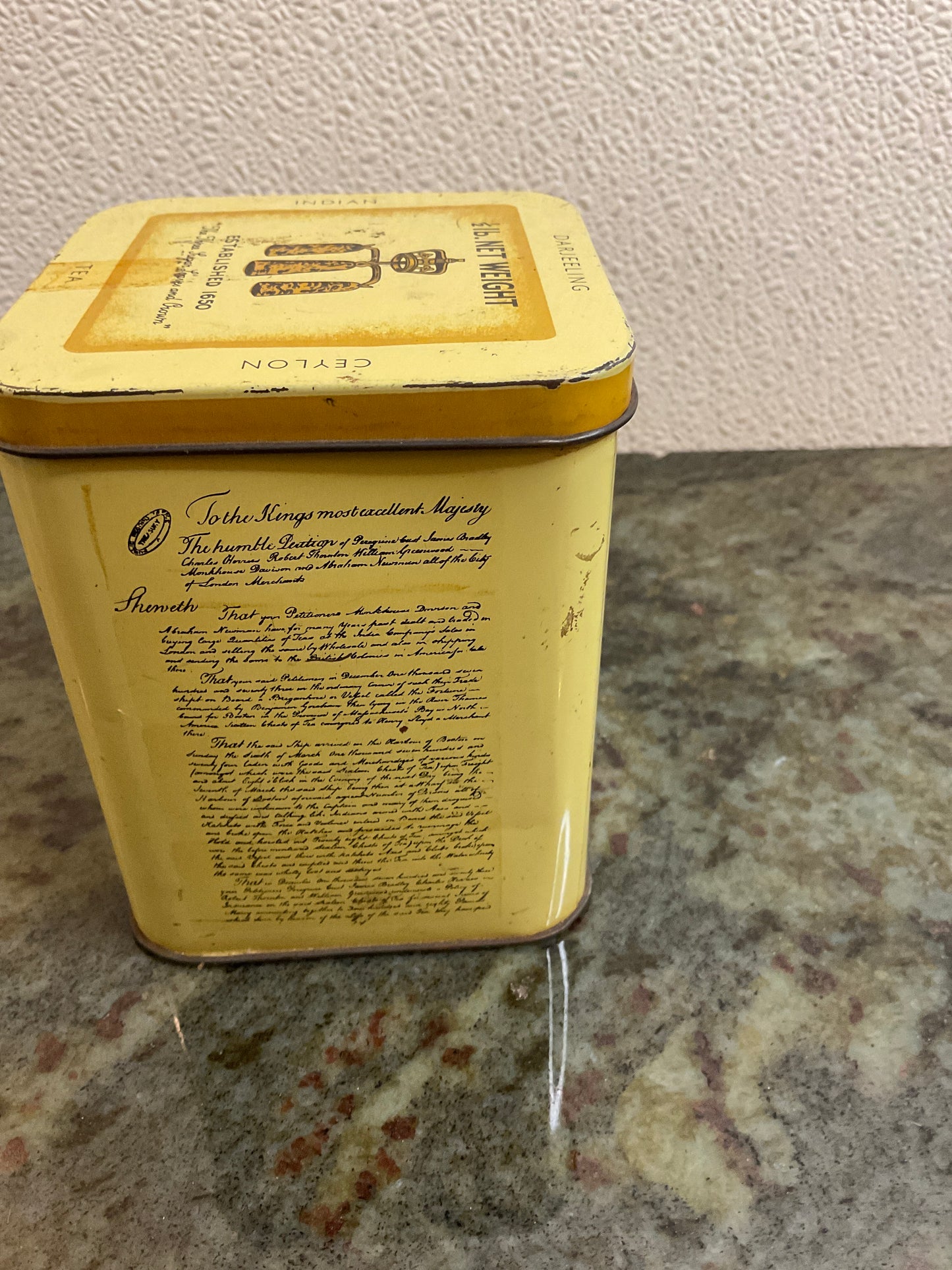 Boston Harbour Tea Tin
