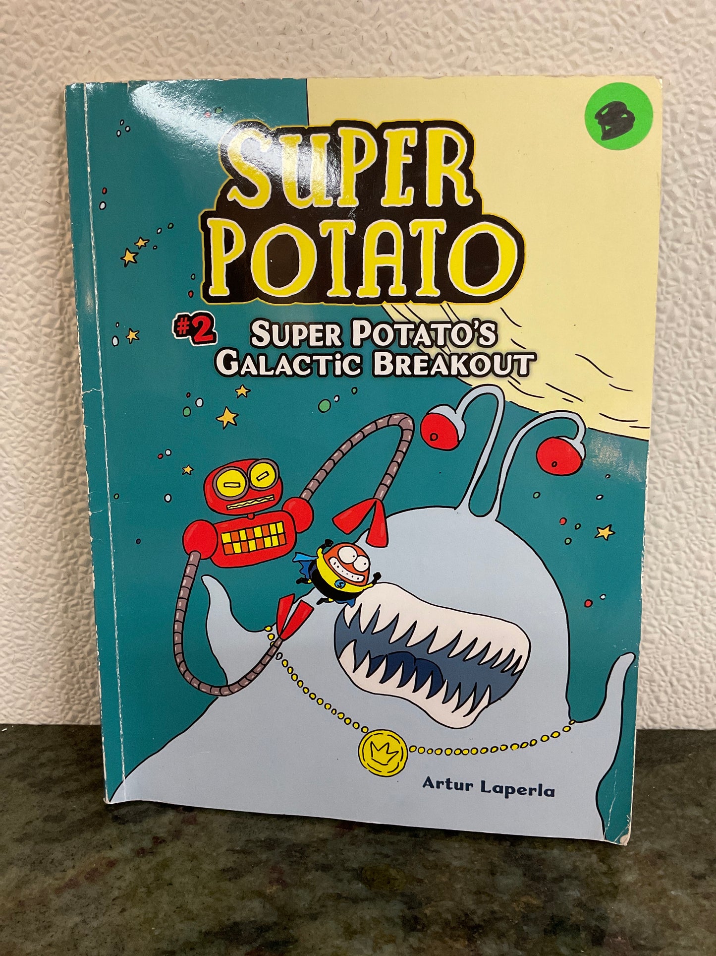 Book. Super Potato Super Potato’s Galactic Breakout