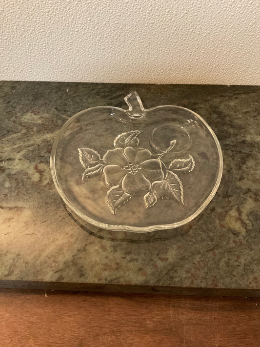 Vintage Apple Shaped Luncheon Tray Set of 4