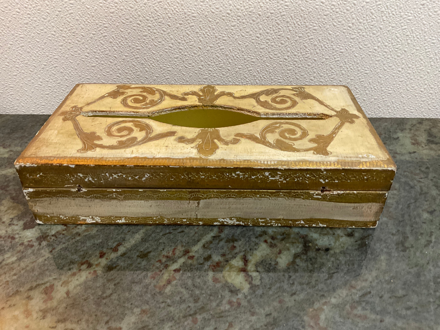 MCM Tissue Box