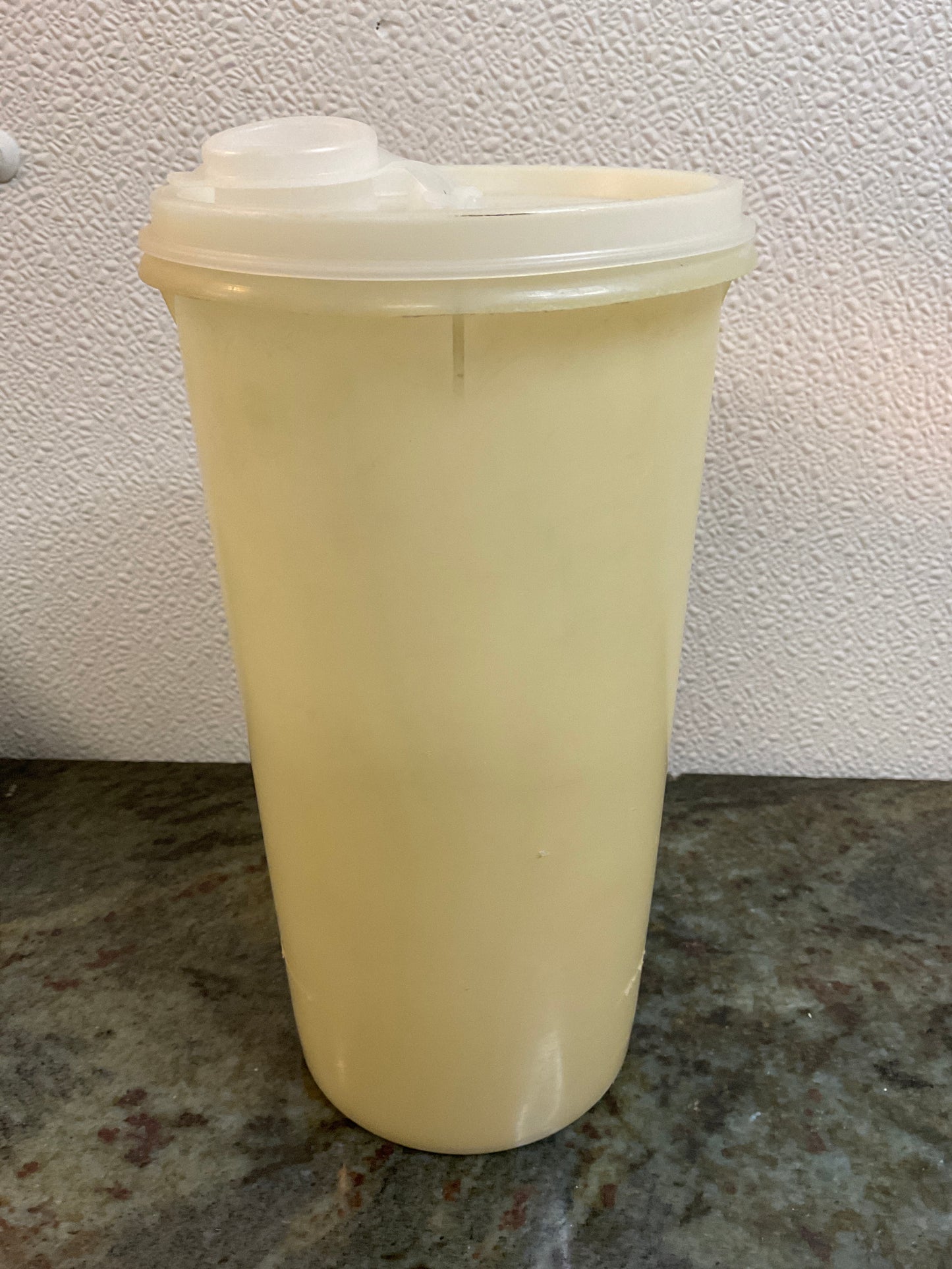 Tupp Storage Canister