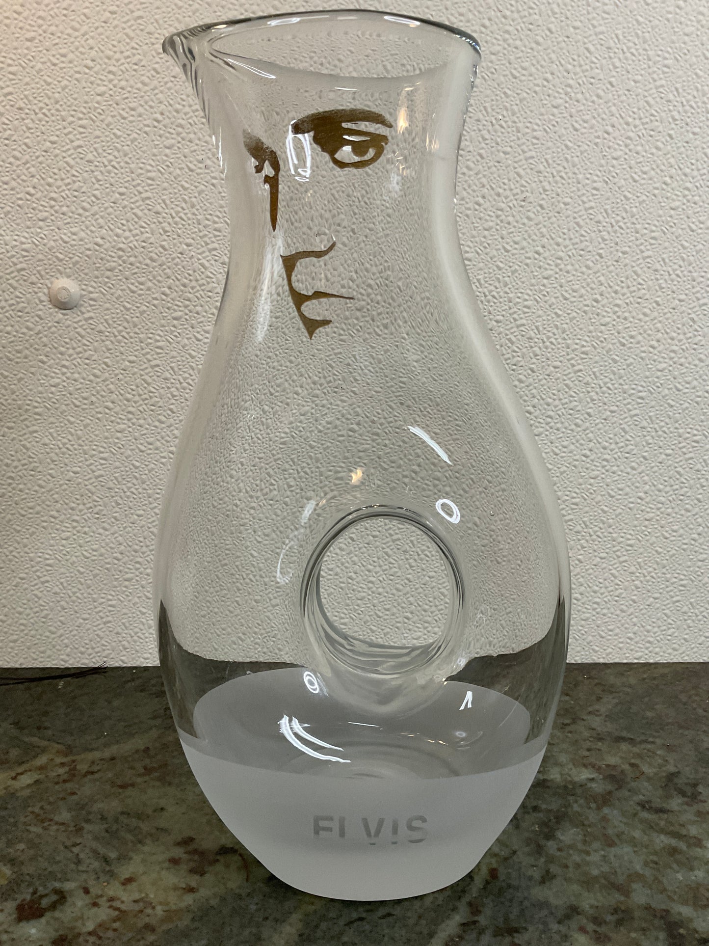 Elvis 12” Glass Carafe w/Donut Hole Handle