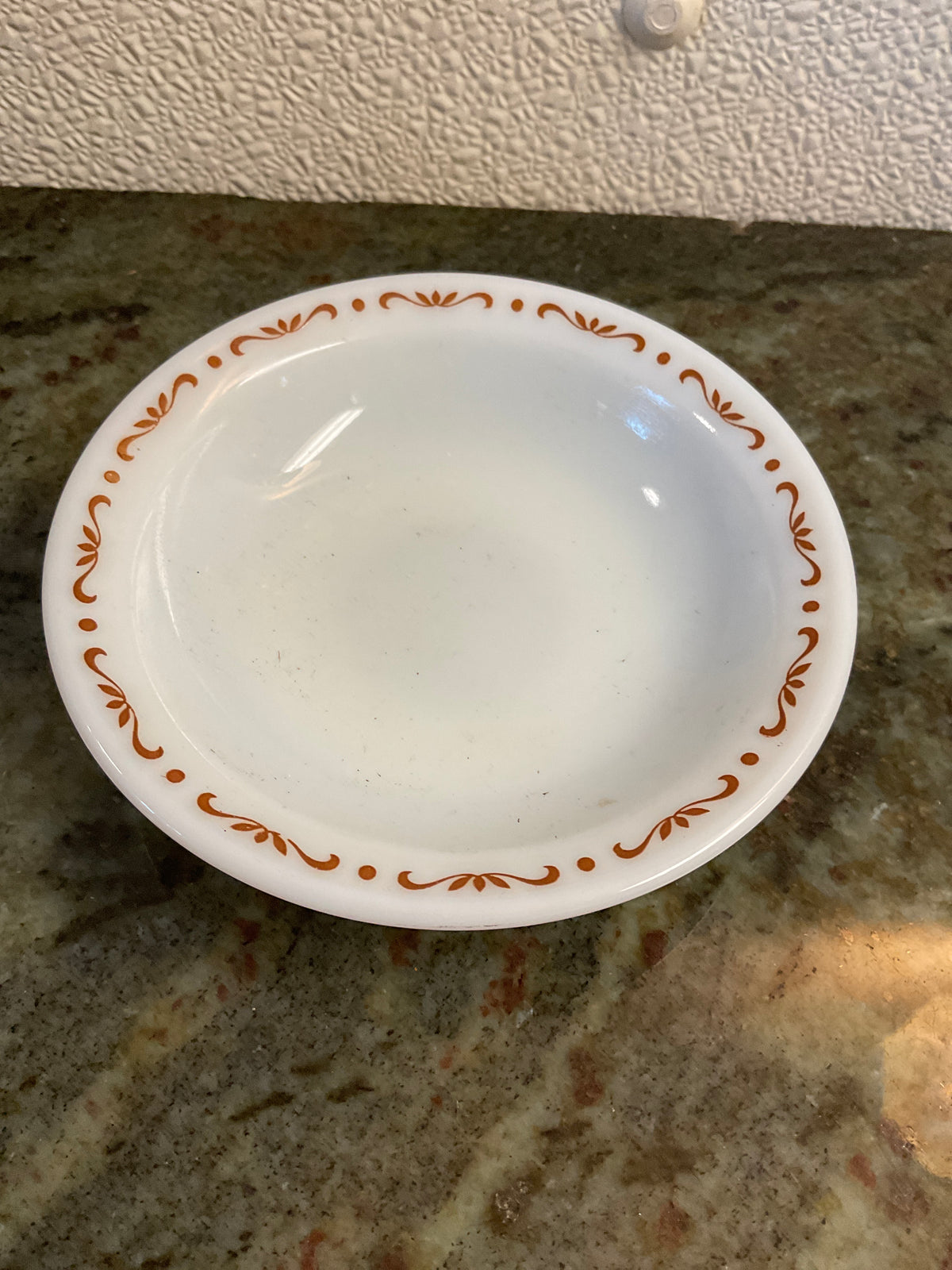 Pyrex Copper Filigree Glass Berry Bowl