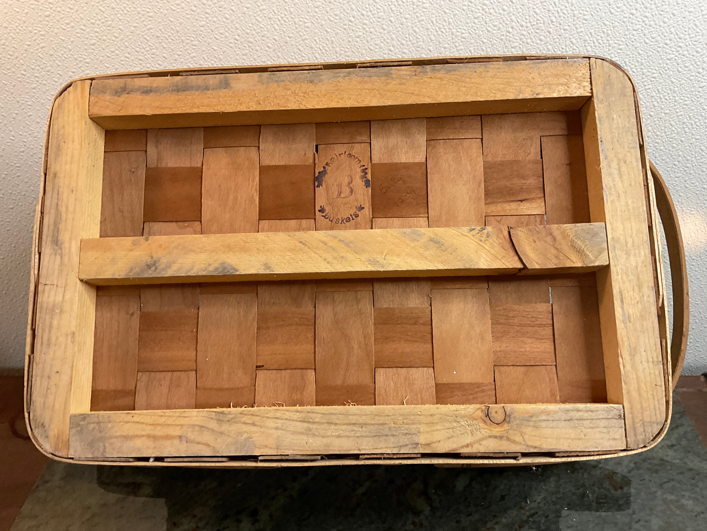 Open w/handles Heirloom Basket made in IA