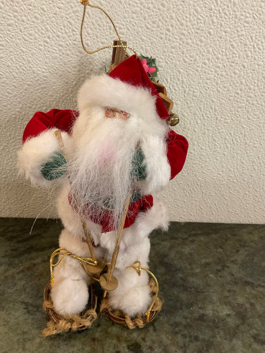 Santa Skiing